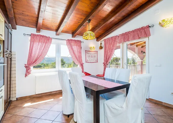 Holiday home Stunning In With Sauna Gruda