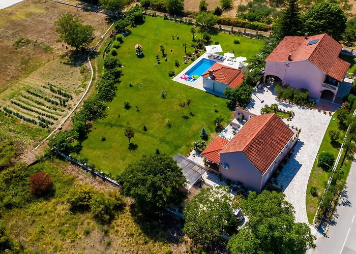 Stunning In With Sauna Holiday home Gruda